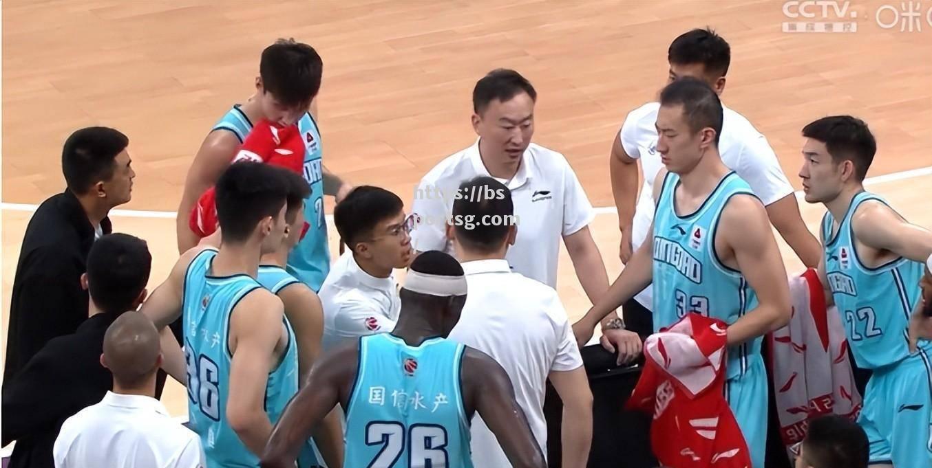 bsports体育-山西男篮主场负于广州队，吴庆龙发挥失常成众矢之的_